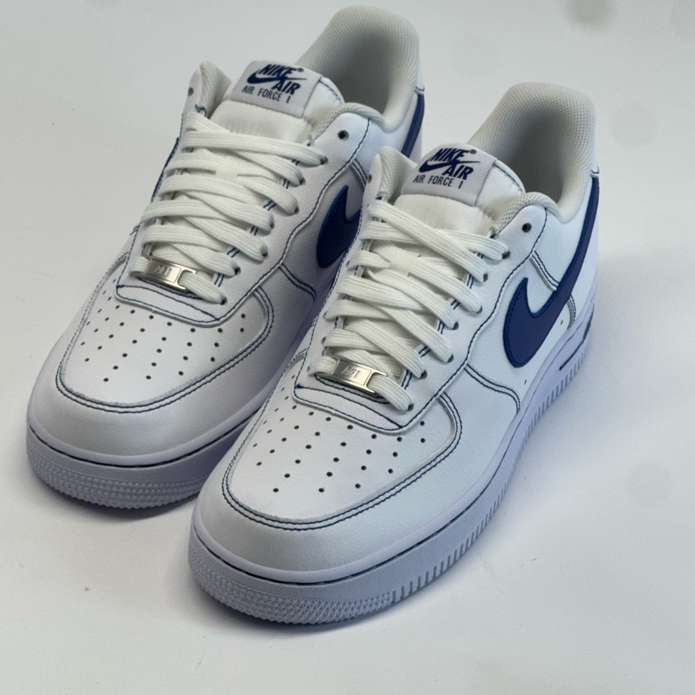 Nike Air Force 1 Low '07 LV8 White Deep Royal Blue - Picture 3 of 7